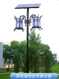 光譜LED太陽能路燈與高桿燈 產(chǎn)品圖鑒、價(jià)格趨勢(shì)與廠家選擇全解析