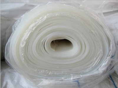品質(zhì)如磐，橡立千鈞 臺(tái)州億家喜橡塑制品的卓越橡膠板之道