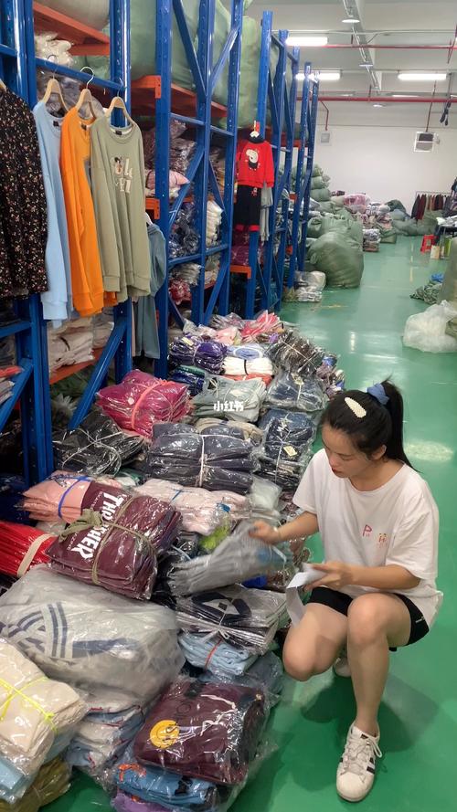 服裝拿貨技巧大揭秘 從新手到行家的批發(fā)實(shí)戰(zhàn)指南